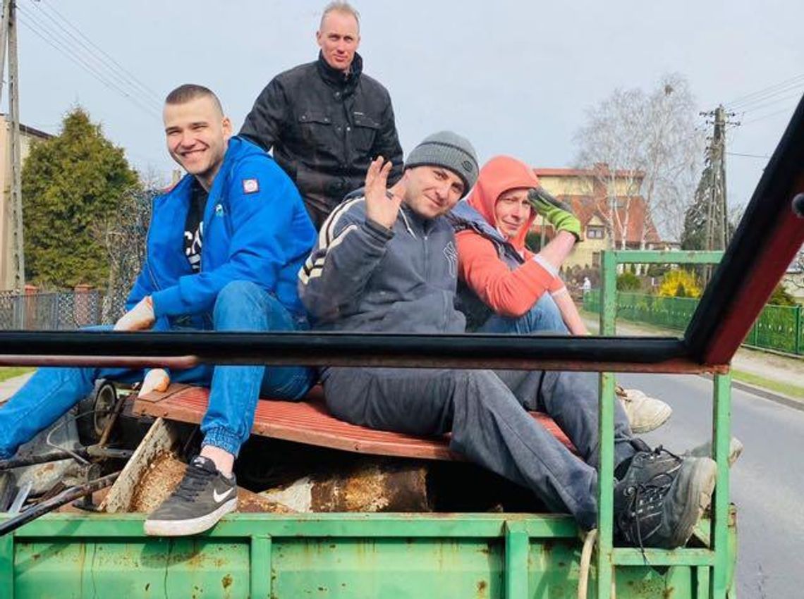 Zbierają na nowy samochód. Druhowie z Borzykowa w akcji