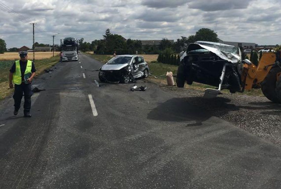 Zderzenie trzech samochodów na trasie średzkiej