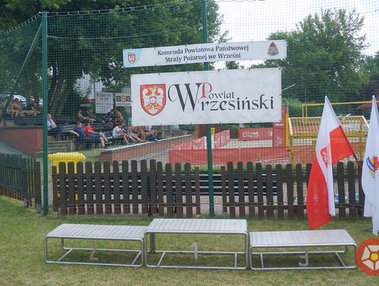 vi-mistrzostwa-polski-strazakow-w-siatkowce-plazowej-we-wrzesni-dobiegly-konca37