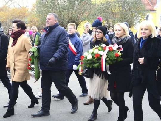 023-odsloniecie-tablicy-nekla-11-11-2019-24