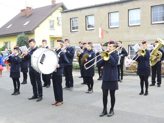 029-odsloniecie-tablicy-nekla-11-11-2019-30