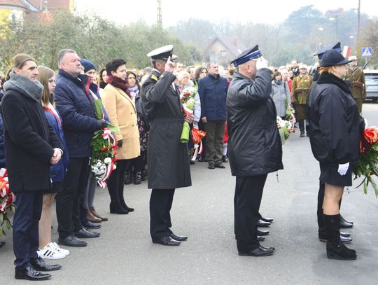 030-odsloniecie-tablicy-nekla-11-11-2019-31