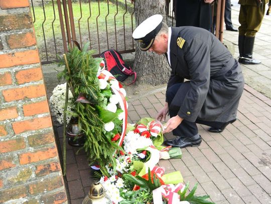 057-odsloniecie-tablicy-nekla-11-11-2019-58